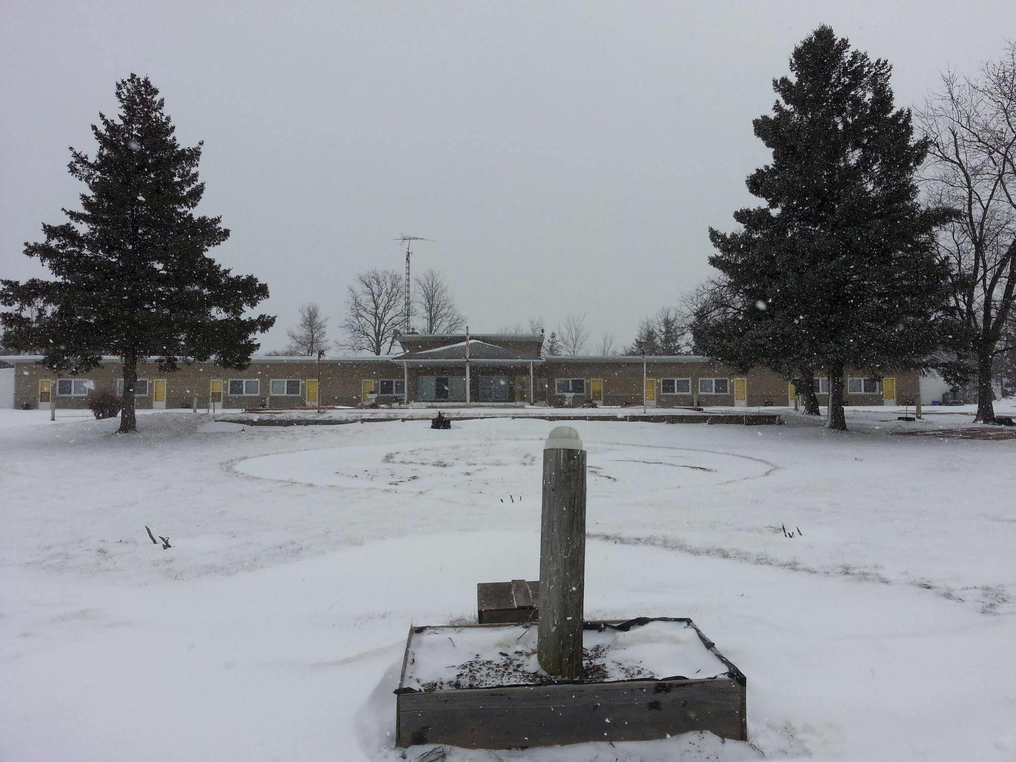 Ancaster Pleasant Stay Motel المظهر الخارجي الصورة